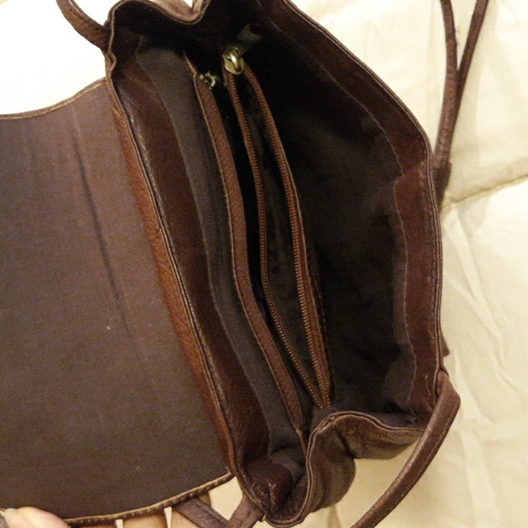 Wilson's Brown Pebble Leather Purse - Picture 5 of 8